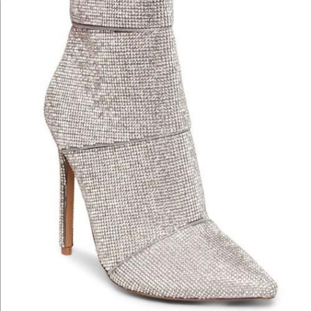 COPY - Steve Madden Rhinestone Brand New Winona B…